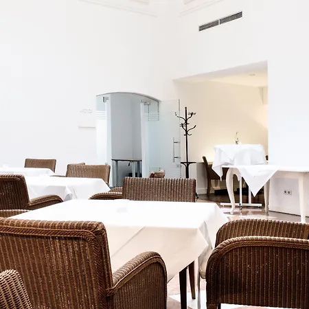 Grand Wiesler - Centre Of