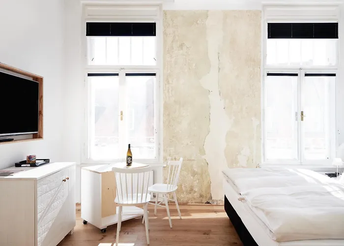 Hotel Grand Wiesler - Centre Of 4*