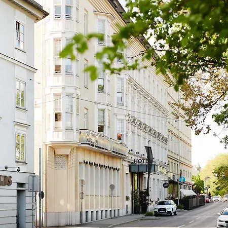 Grand Wiesler - Centre Of 4*