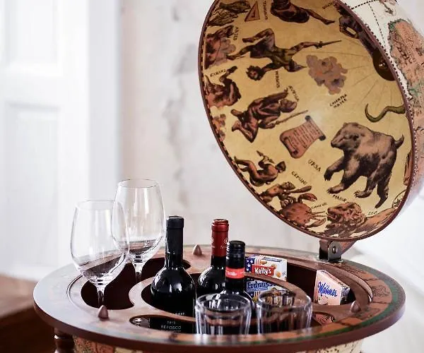 Готель Grand Wiesler - Centre Of 4*