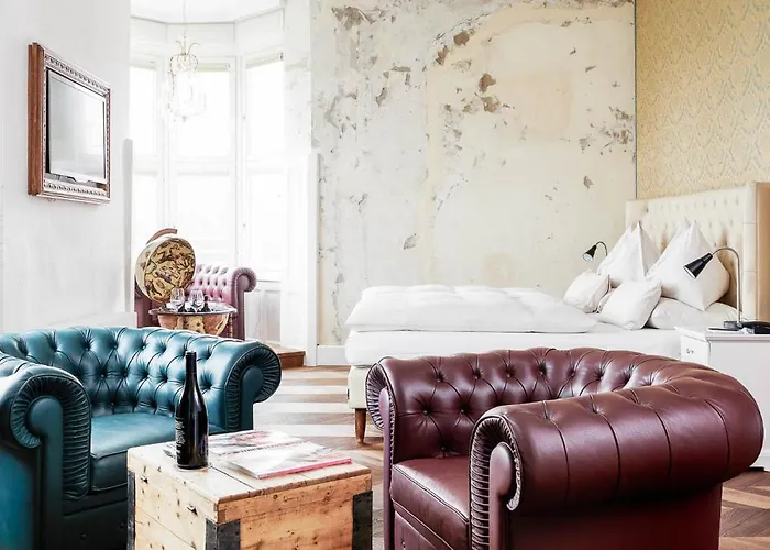 Grand Wiesler - Centre Of Готель 4*