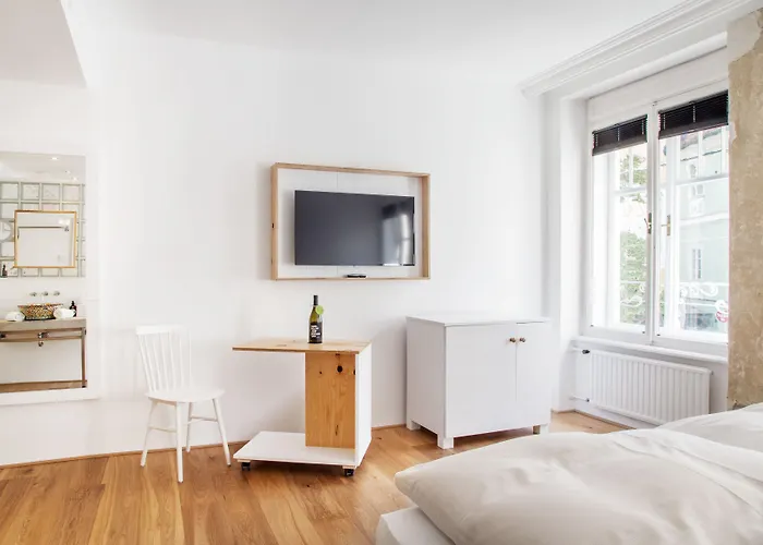 Grand Wiesler - Centre Of Готель 4*