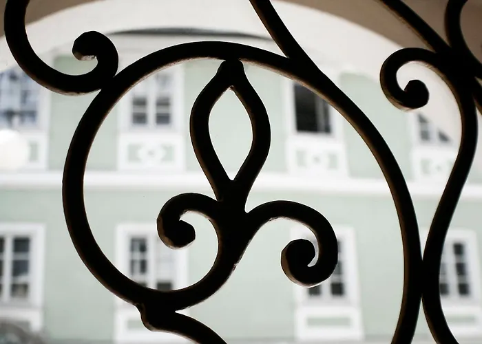 Готель Grand Wiesler - Centre Of 4*